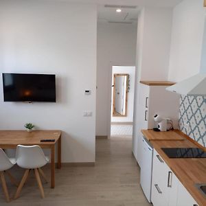 Estudio Deluxe con Cama King